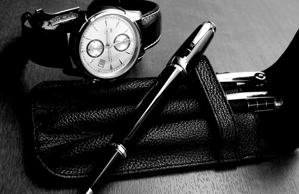 LUXURY ACCESSORIES